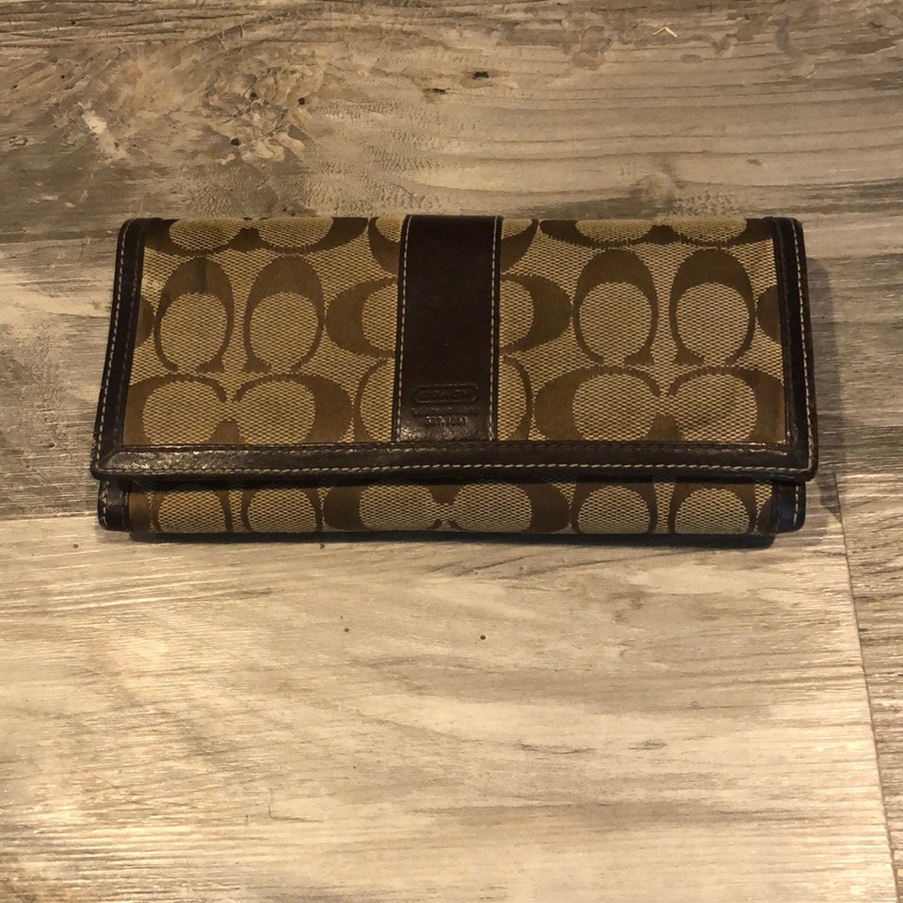 Coach wallet
